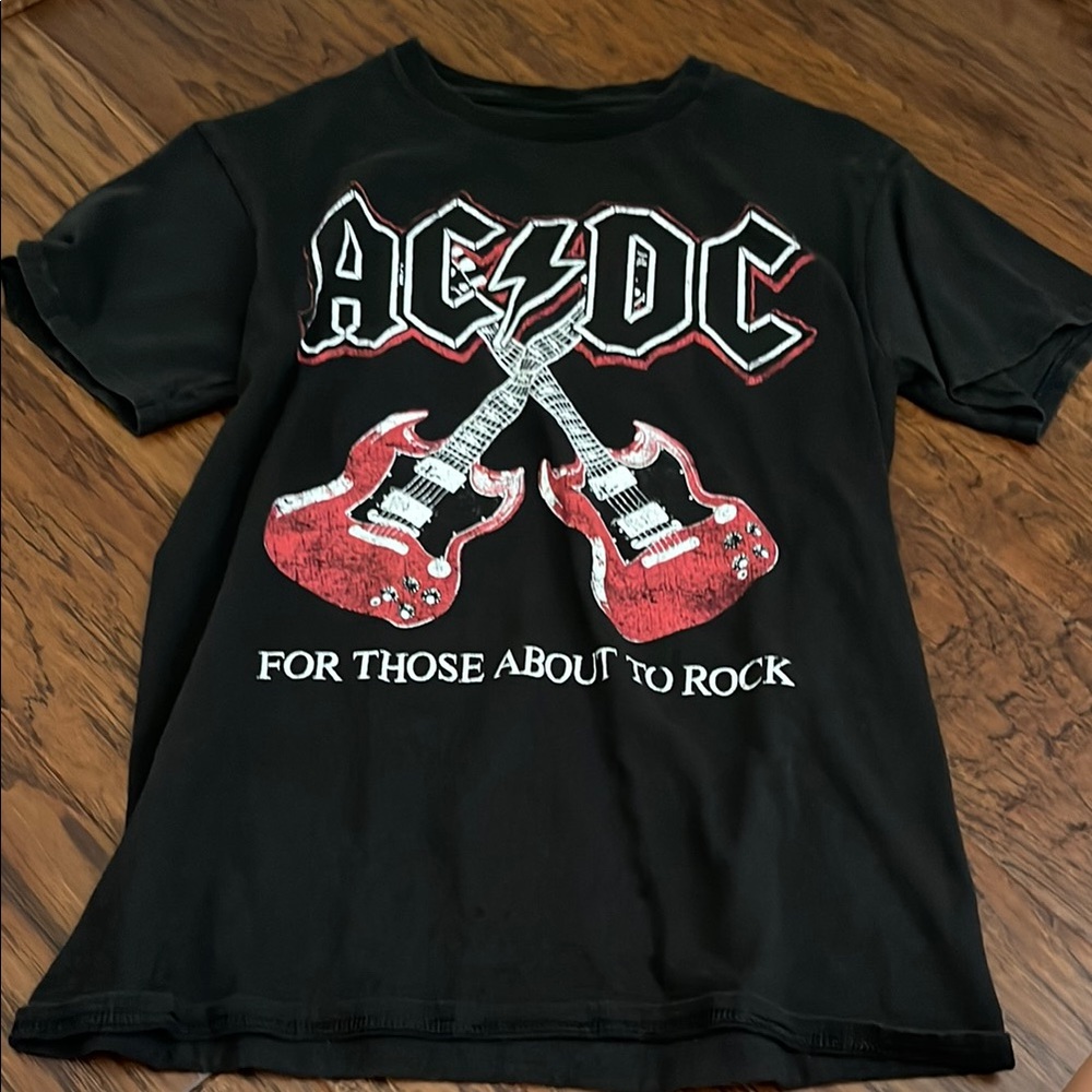Francesca’s ac/dc graphic tee